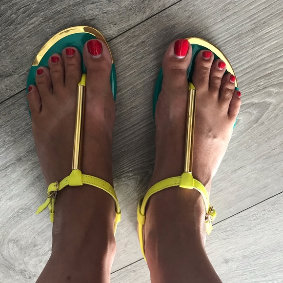 Mossimo Sandals - Picture 4 of 6